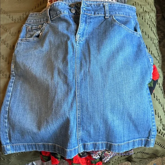 Classic Blue Denim Midi Skirt - Picture 2 of 2